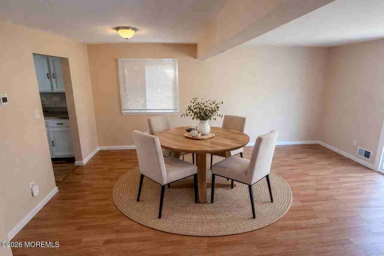 1 Max Pl - Photo 2 of 15