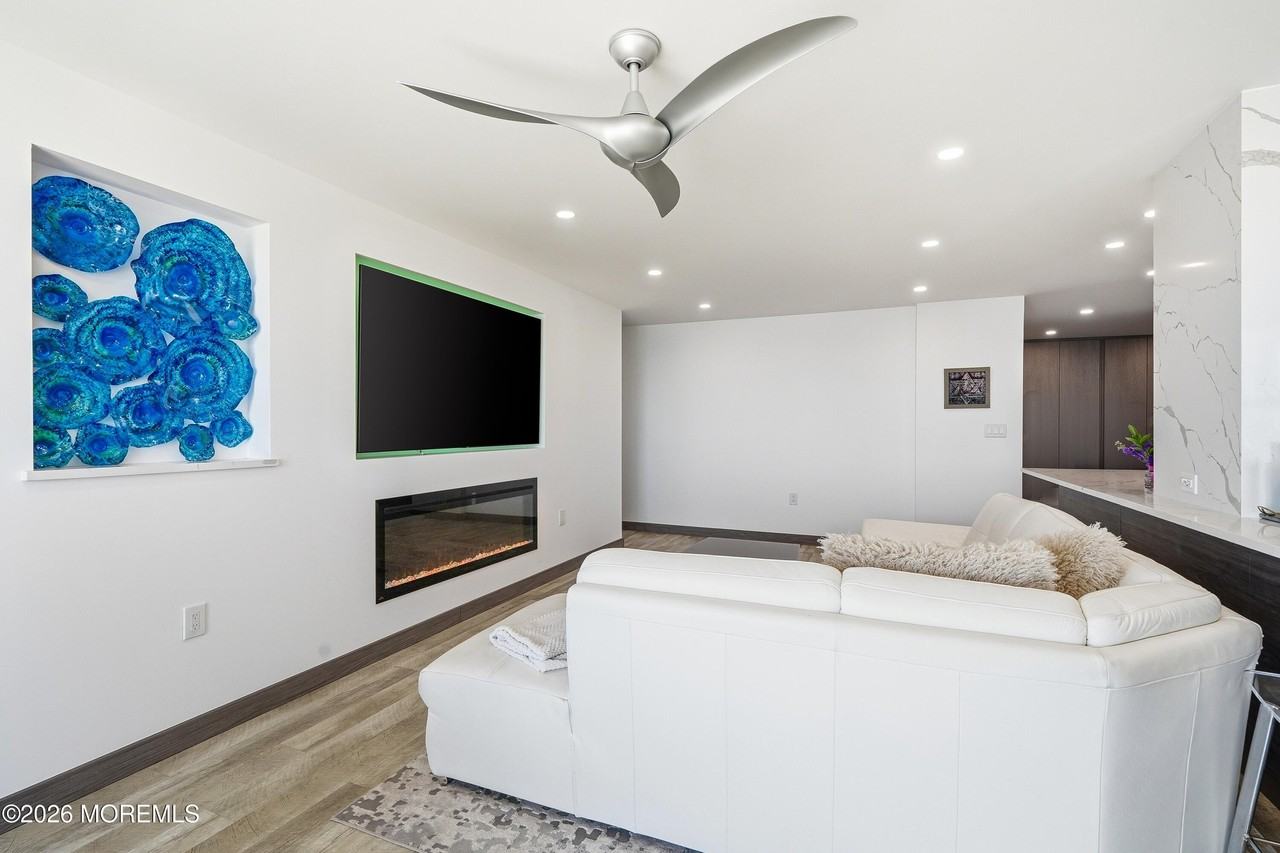 480 Ocean Ave N #9H - Photo 6 of 50