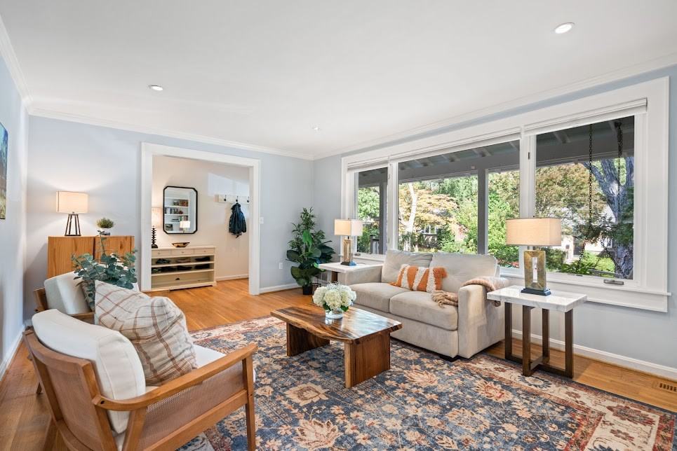 5191 Linnean Ter Nw #1 - Photo 7 of 39