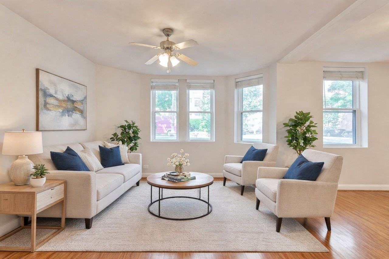 702 Reba Pl Apt G2 - Photo 2 of 13