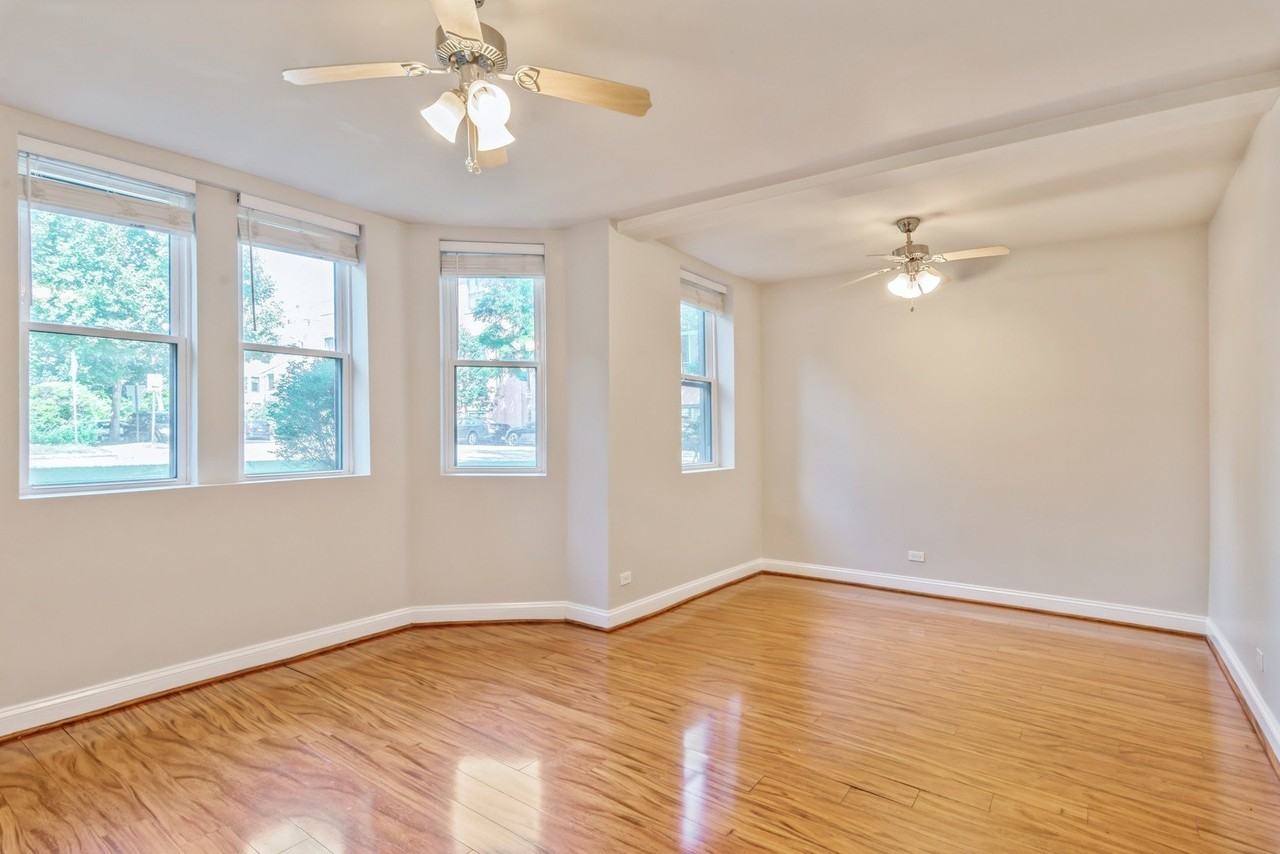 702 Reba Pl Apt G2 - Photo 5 of 13