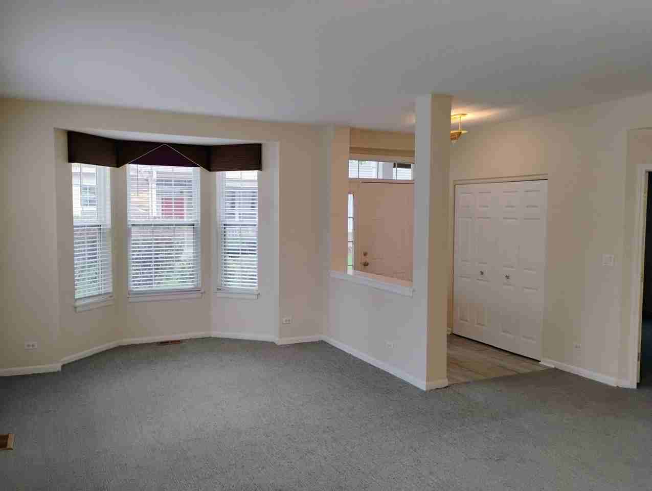 1128 Georgetown Way Unit 1128 - Photo 4 of 22