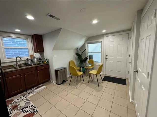 3942 N Bernard St Unit 2 - Photo 4 of 14