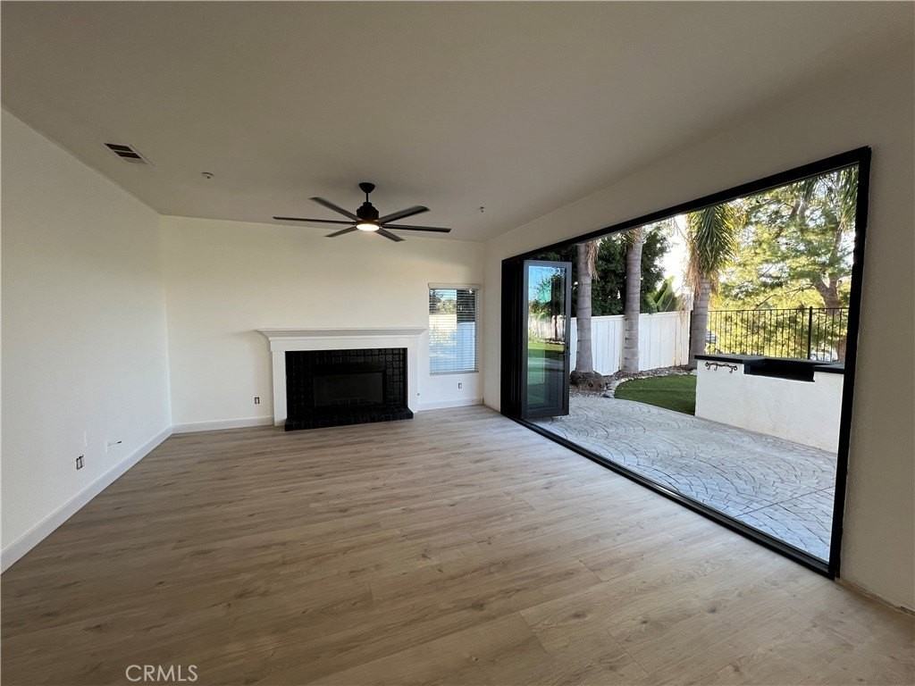 2102 Via Helecho - Photo 5 of 18