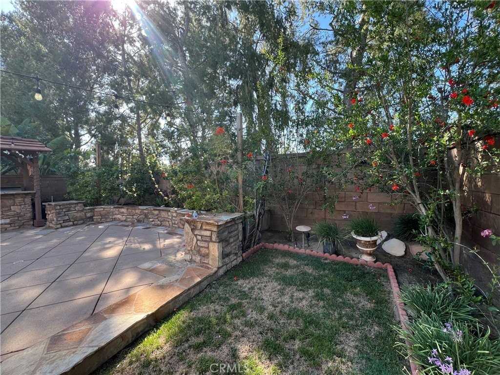 27 Tree Clover - Photo 7 of 35