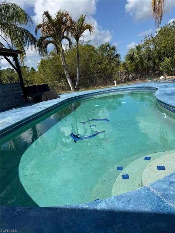 3220 29th Ave Ne - Photo 5 of 8