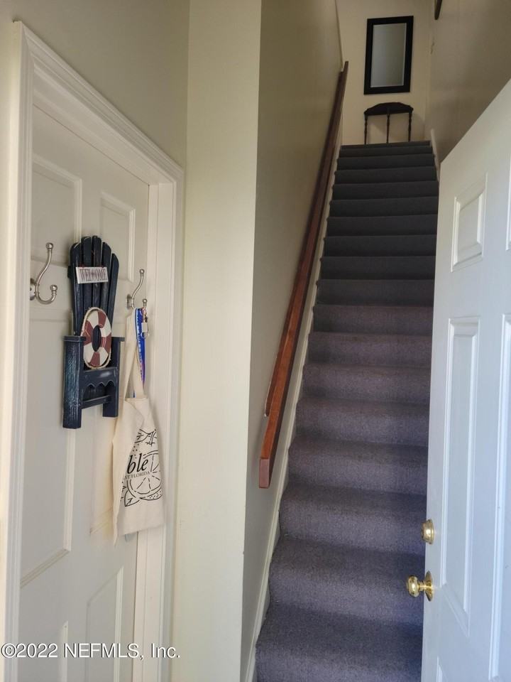 3022 Riverside Ave - Photo 2 of 24