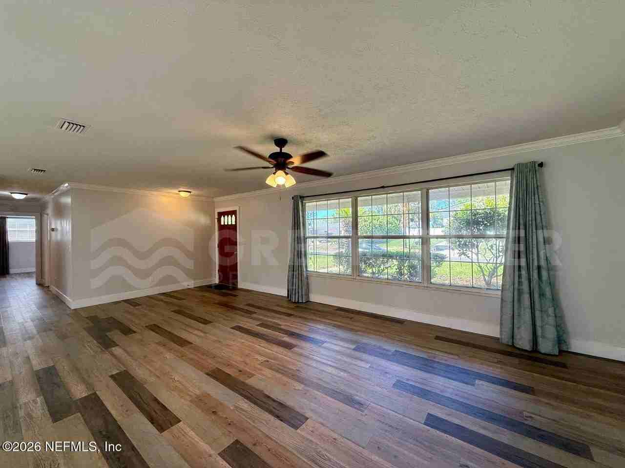 2 Fairway Rd - Photo 7 of 39