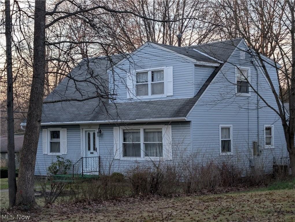 703 Avondale St - Photo 2 of 45