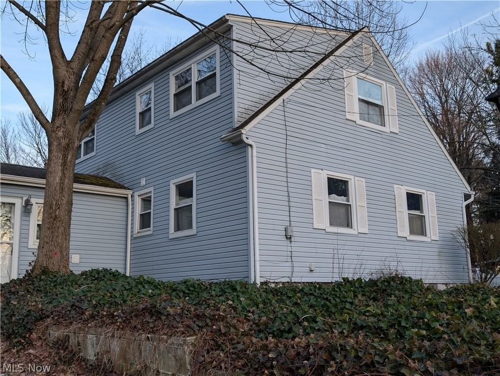 703 Avondale St - Photo 5 of 45