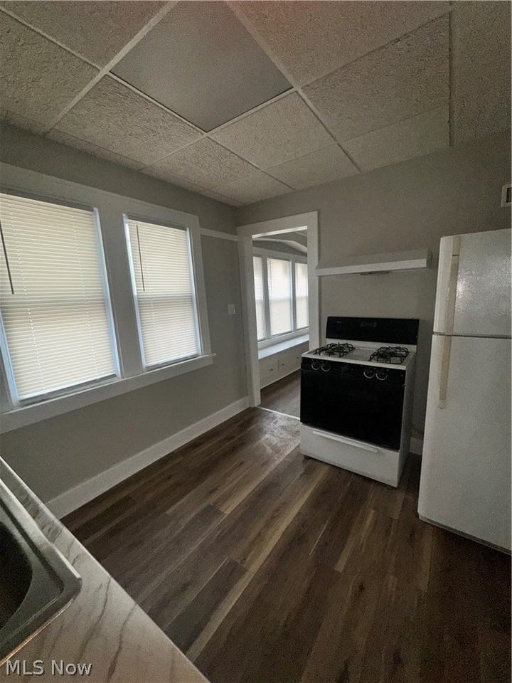 1842 Colonnade Rd - Photo 3 of 12