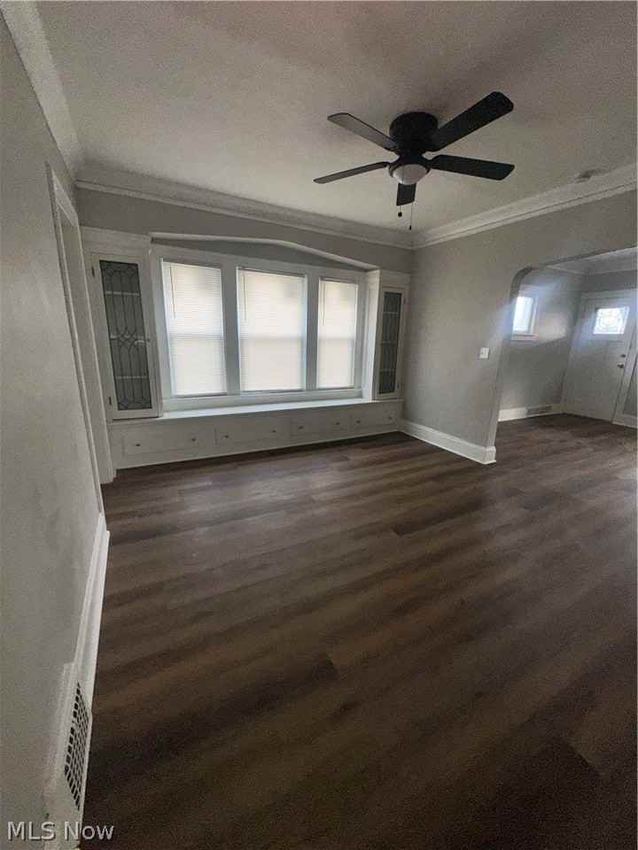 1842 Colonnade Rd - Photo 7 of 12