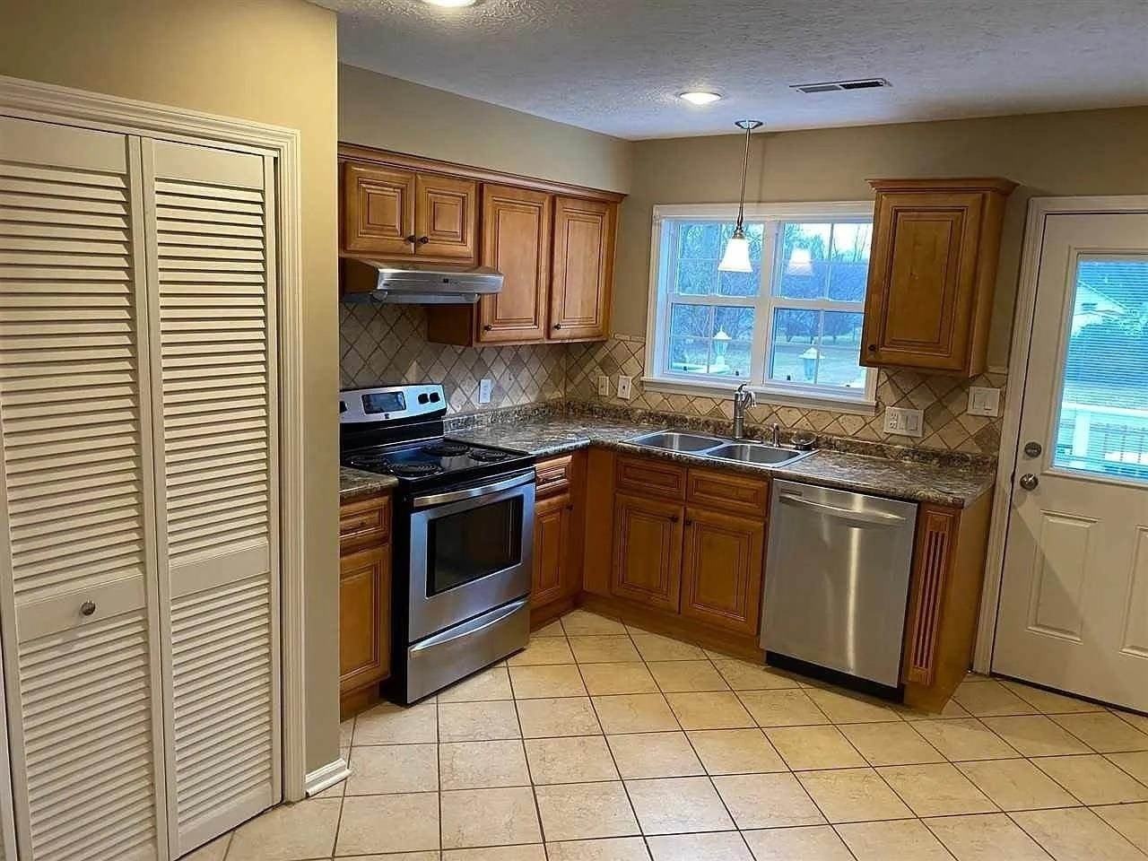 1207 Smallhouse Rd - Photo 2 of 10