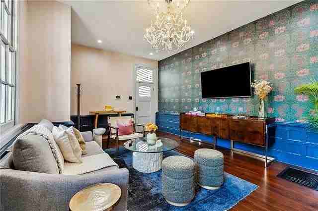 1013 6th St - Photo 7 of 12