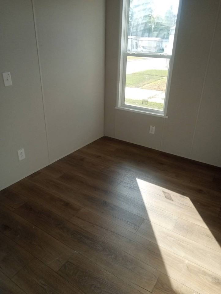 51005 Old Michigan Ave #76 - Photo 6 of 8