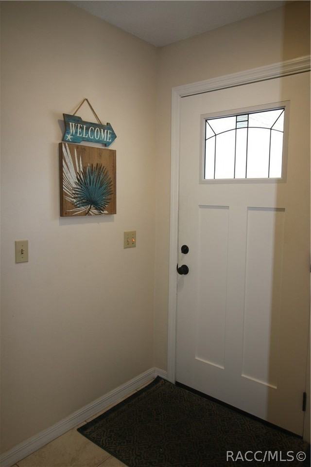 908 Pritchard Island Rd - Photo 2 of 25