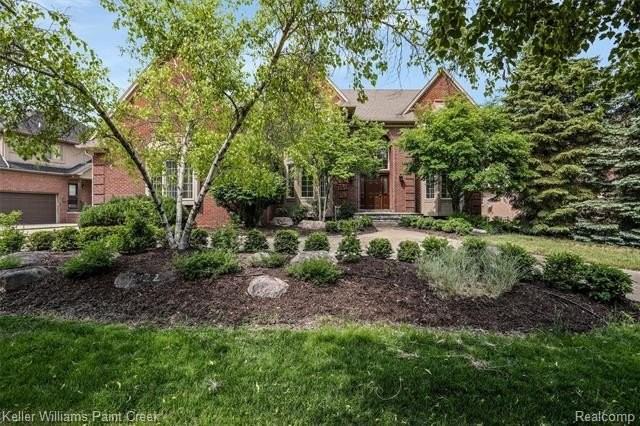 3122 Hedgewood Ln - Photo 2 of 45