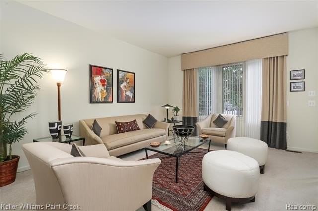 3122 Hedgewood Ln - Photo 7 of 45