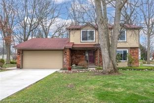 709 Denham Ln - Photo 1 of 1