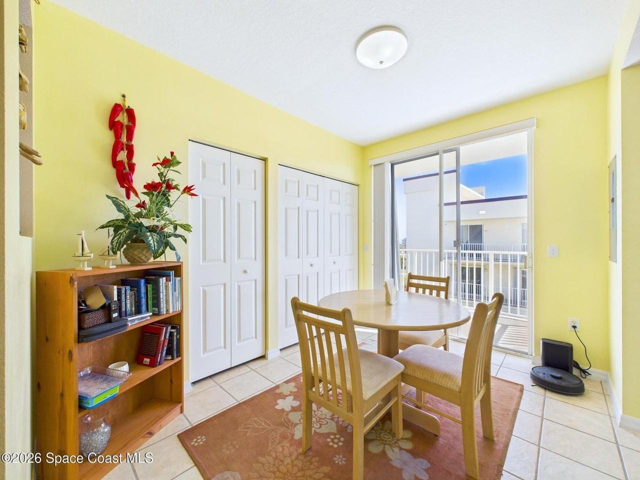 8951 Lake Dr #305 - Photo 5 of 10