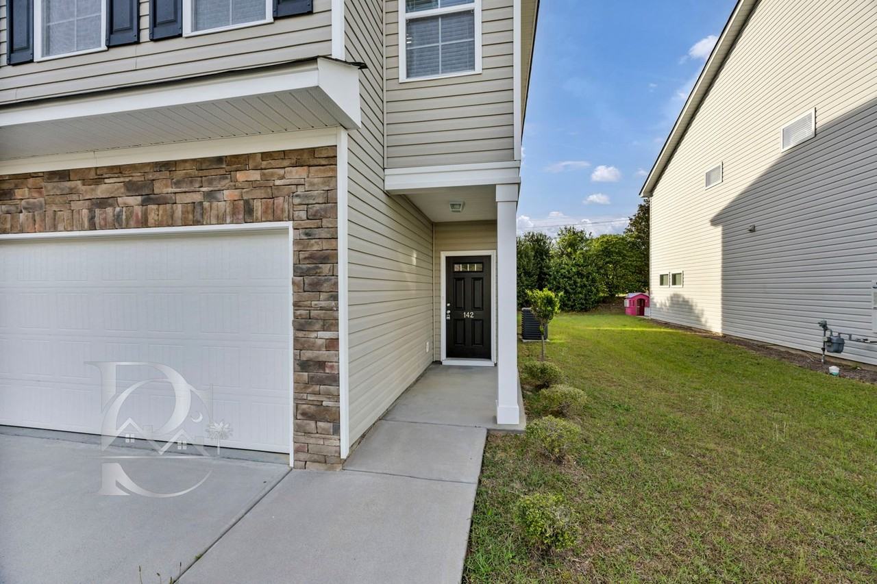 142 Culliver Rd - Photo 2 of 32