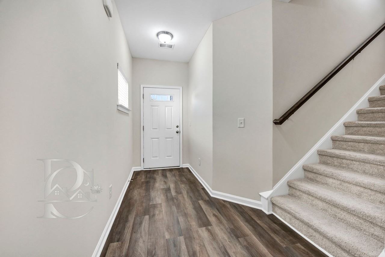 142 Culliver Rd - Photo 3 of 32