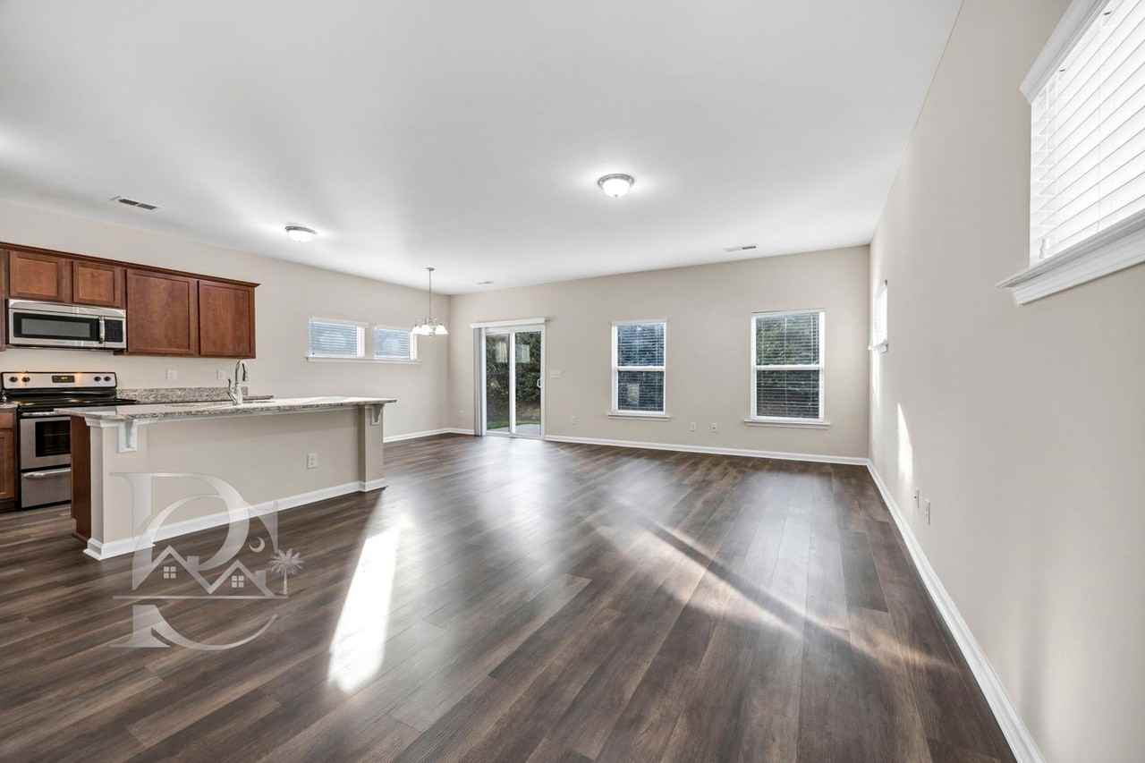 142 Culliver Rd - Photo 5 of 32
