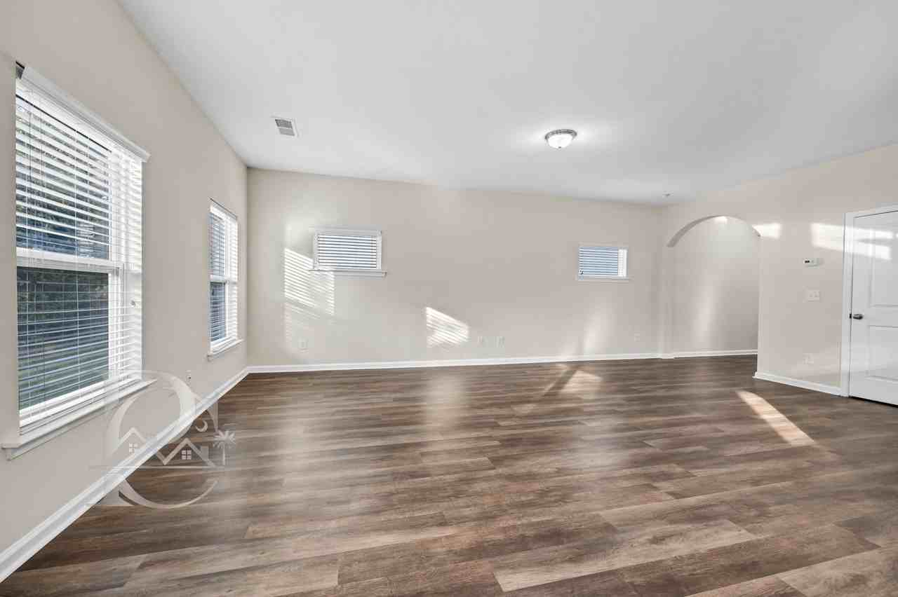 142 Culliver Rd - Photo 7 of 32