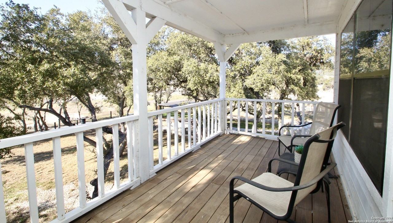 912 Pebble Beach Rd - Photo 5 of 20