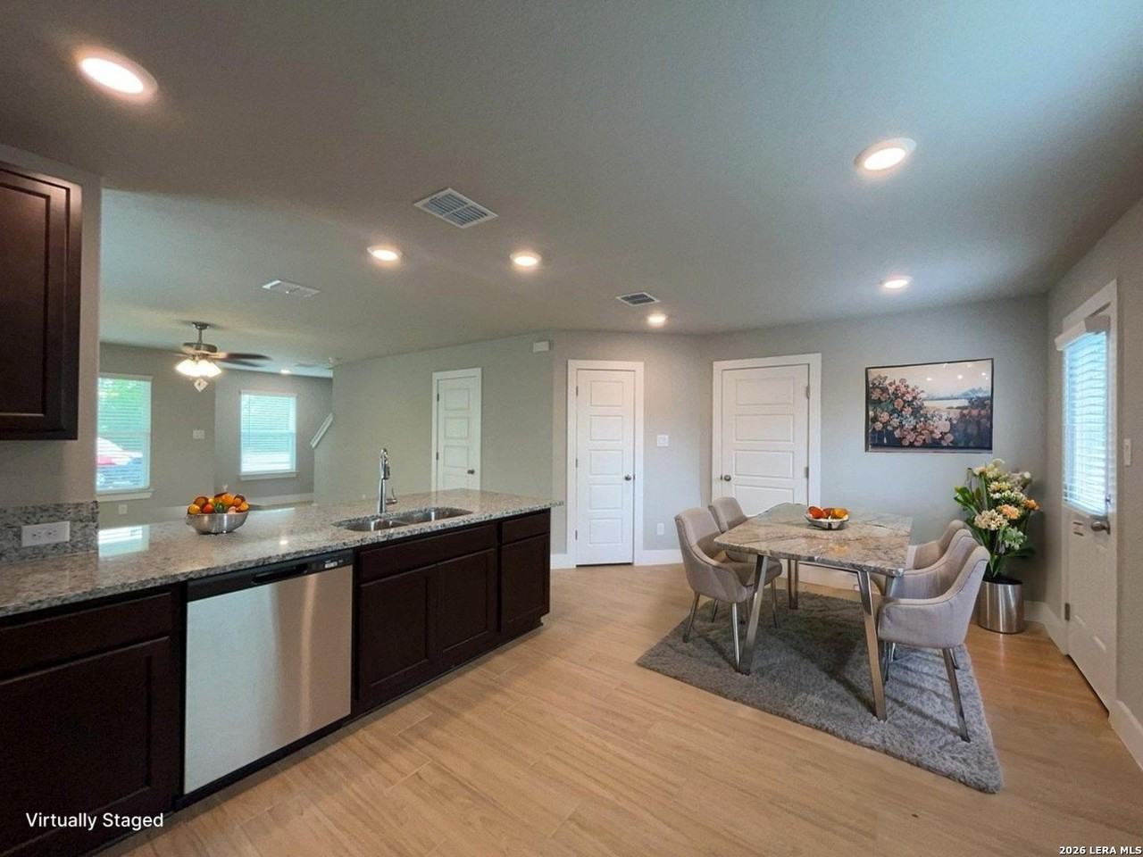 324 Mar Hill St - Photo 3 of 39