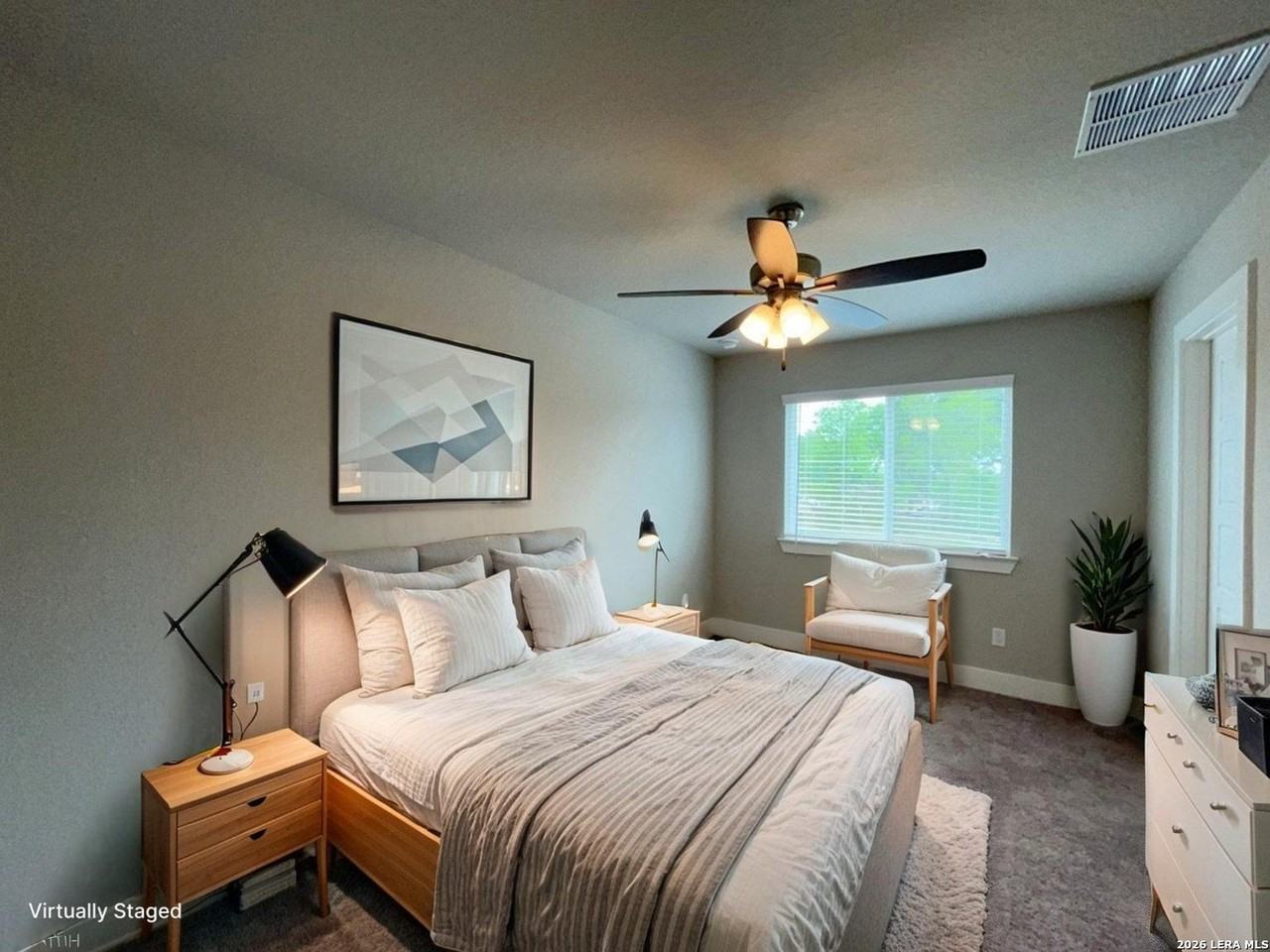 324 Mar Hill St - Photo 4 of 39