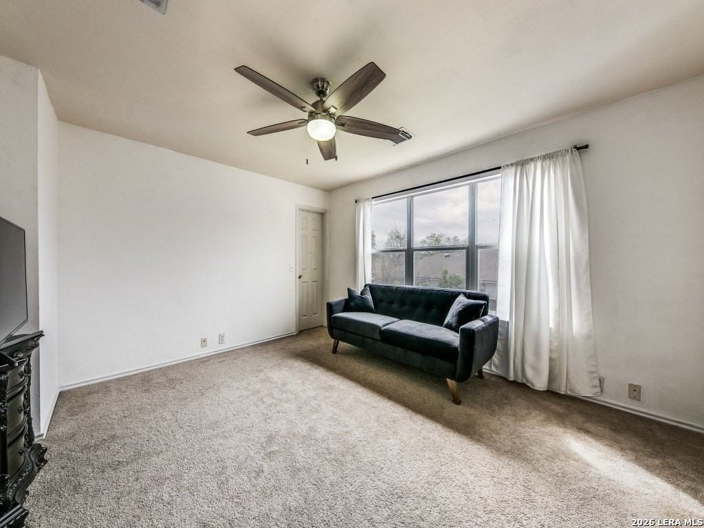 6606 Crestwood Ct - Photo 7 of 12