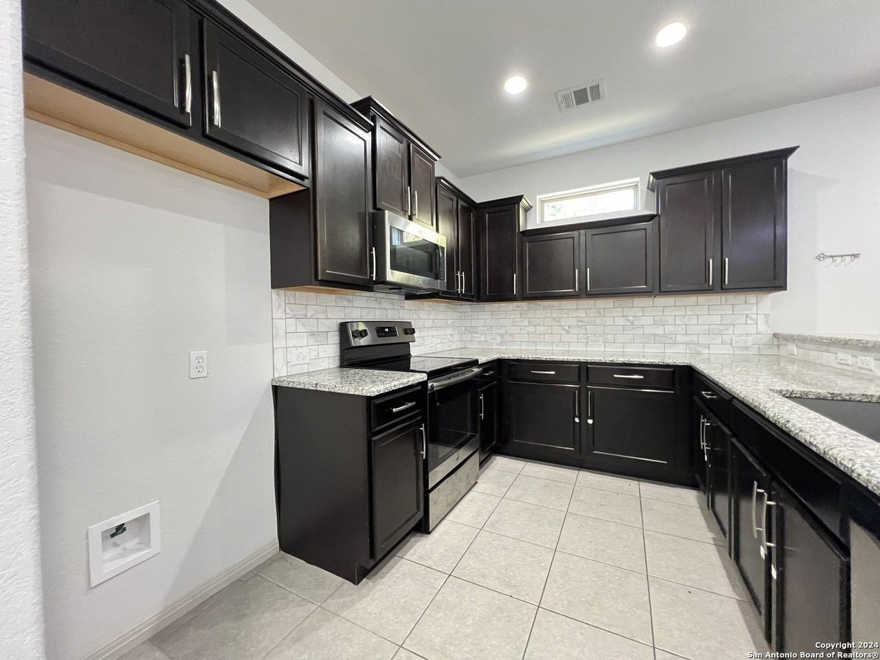 6150 Pecan Tree - Photo 7 of 27