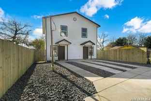 2654 Dignowity Ave Unit 102 - Photo 1 of 1