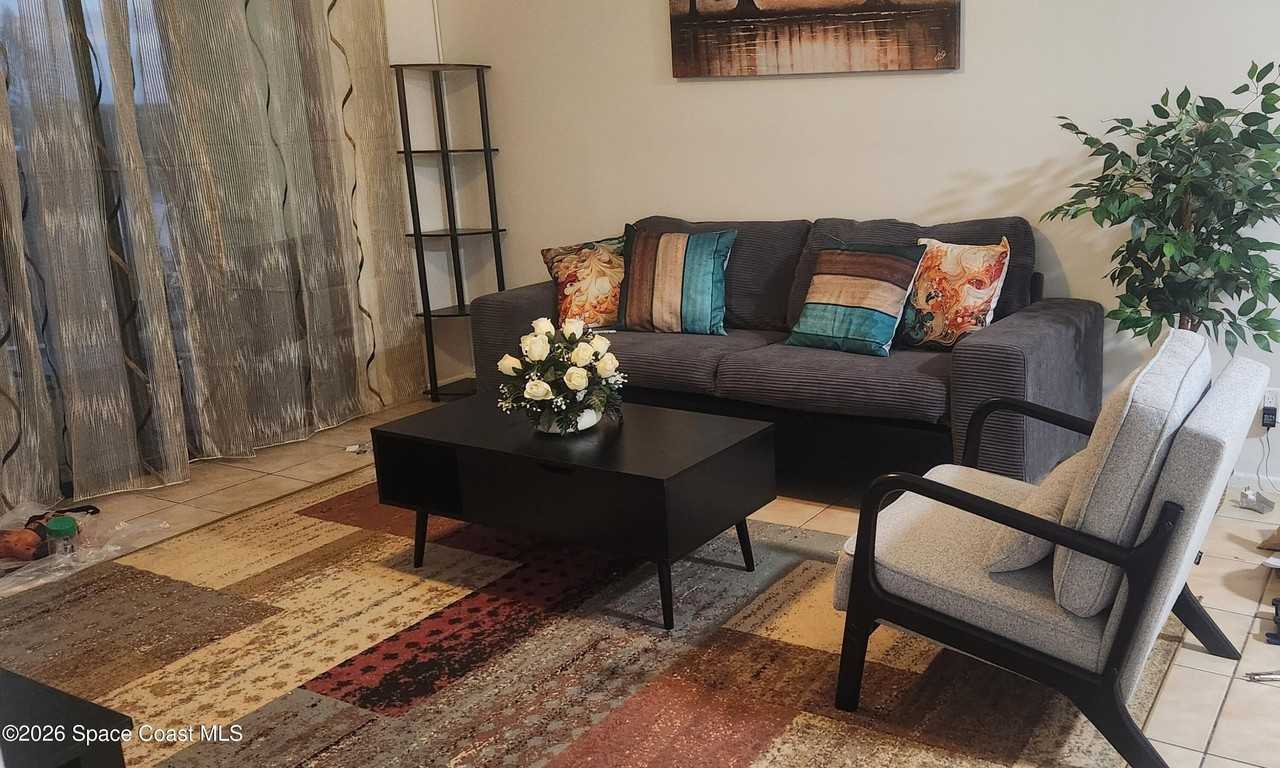 520 Palm Springs Blvd Apt 503 - Photo 3 of 32