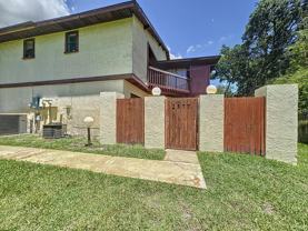 2577 S Park Ave - Photo 1 of 1