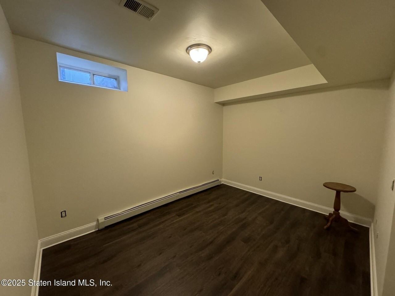 183 Brighton St Unit 1 - Photo 5 of 8