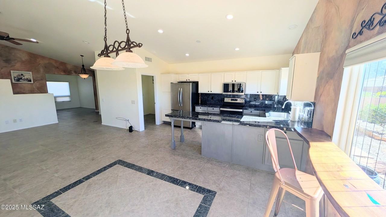 65088 E Rocky Mesa Dr - Photo 4 of 15