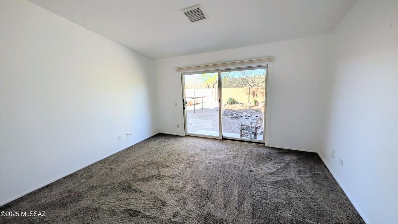 65088 E Rocky Mesa Dr - Photo 5 of 15
