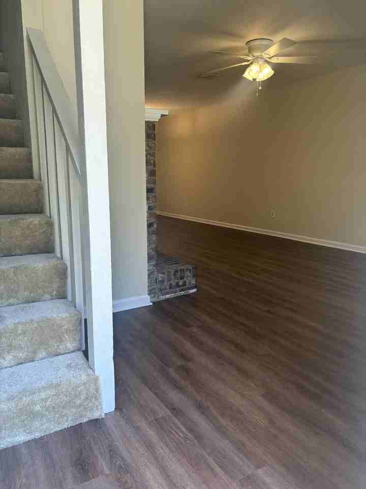 2528 Prest Ct - Photo 2 of 19