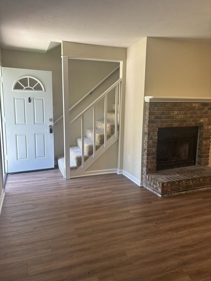 2528 Prest Ct - Photo 5 of 19