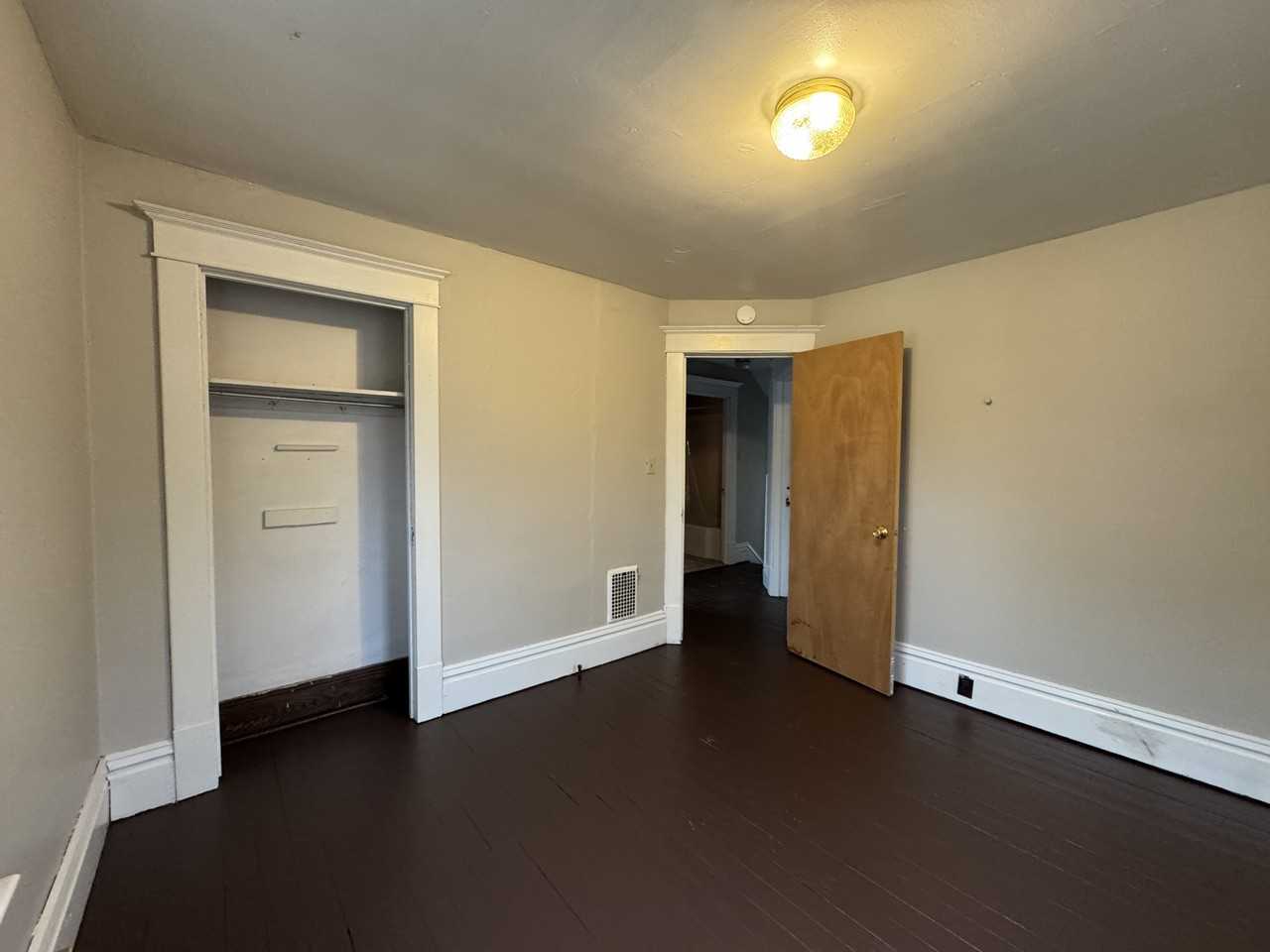 557 Clark St #1 - Photo 5 of 16