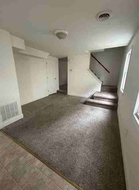 131 Market St #B - Photo 7 of 9