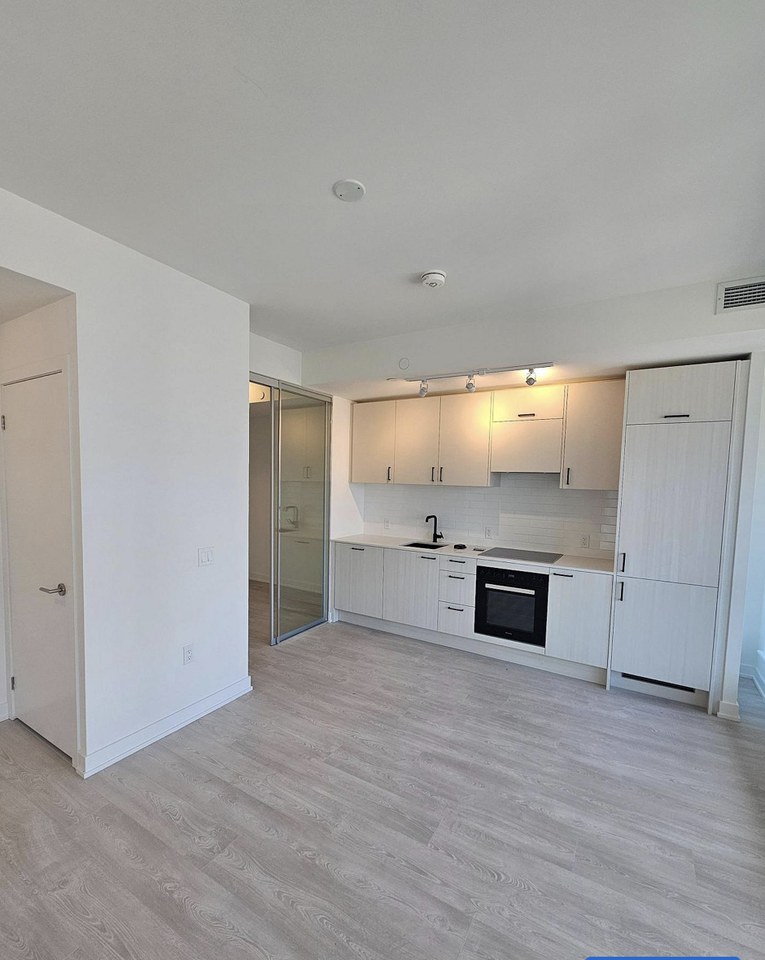 1 Quarrington Lane #2815 - Photo 4 of 17