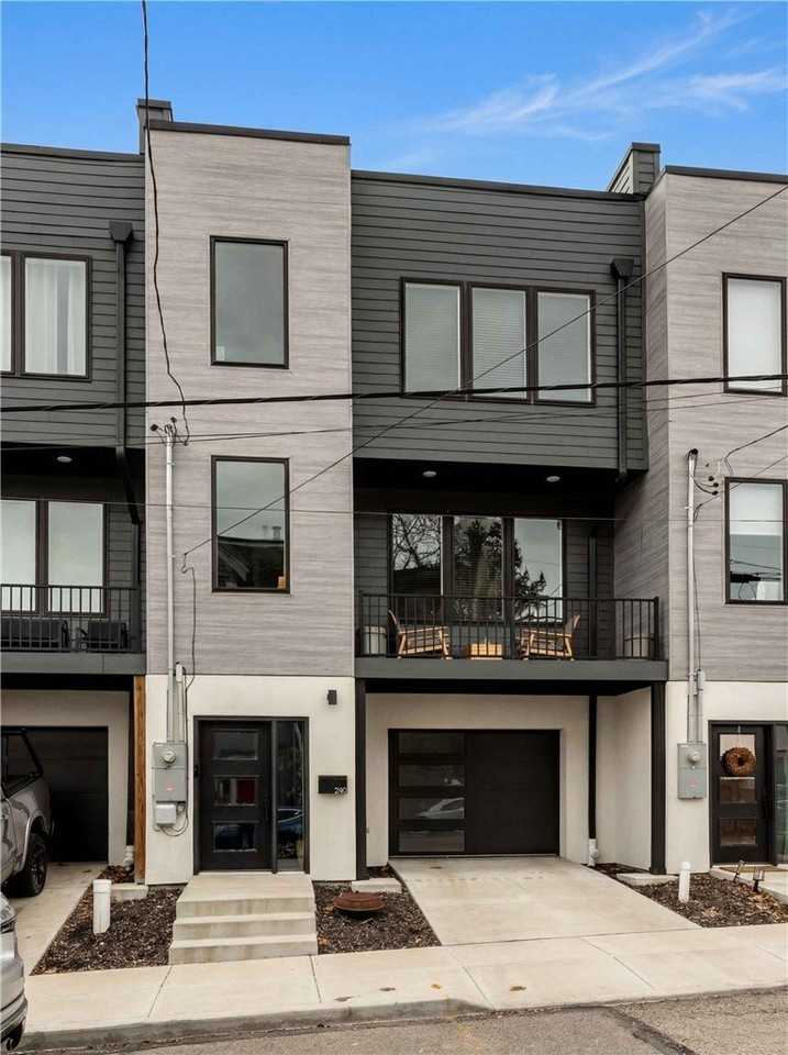 240 E Jefferson St - Photo 3 of 50