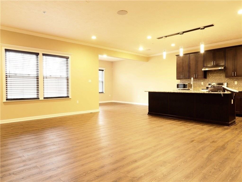 605 Alessia Ct - Photo 4 of 15