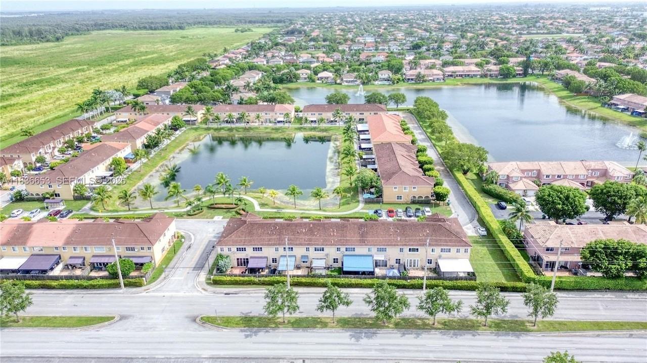 16562 Southwest 71st Terrace #16562 - Photo 7 of 7