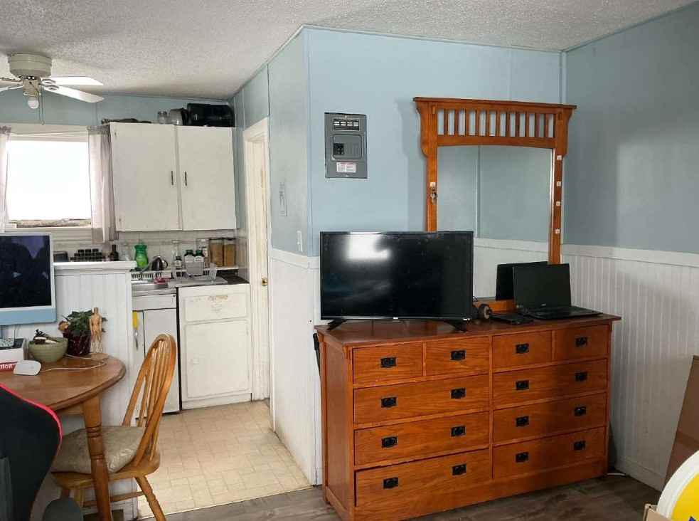 115 8-115 Bayview Drive #8 - Photo 3 of 6