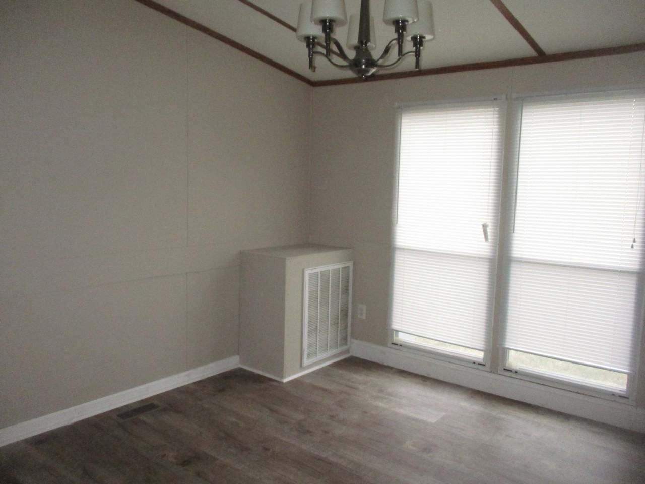 146 Zackary St #1 - Photo 5 of 14