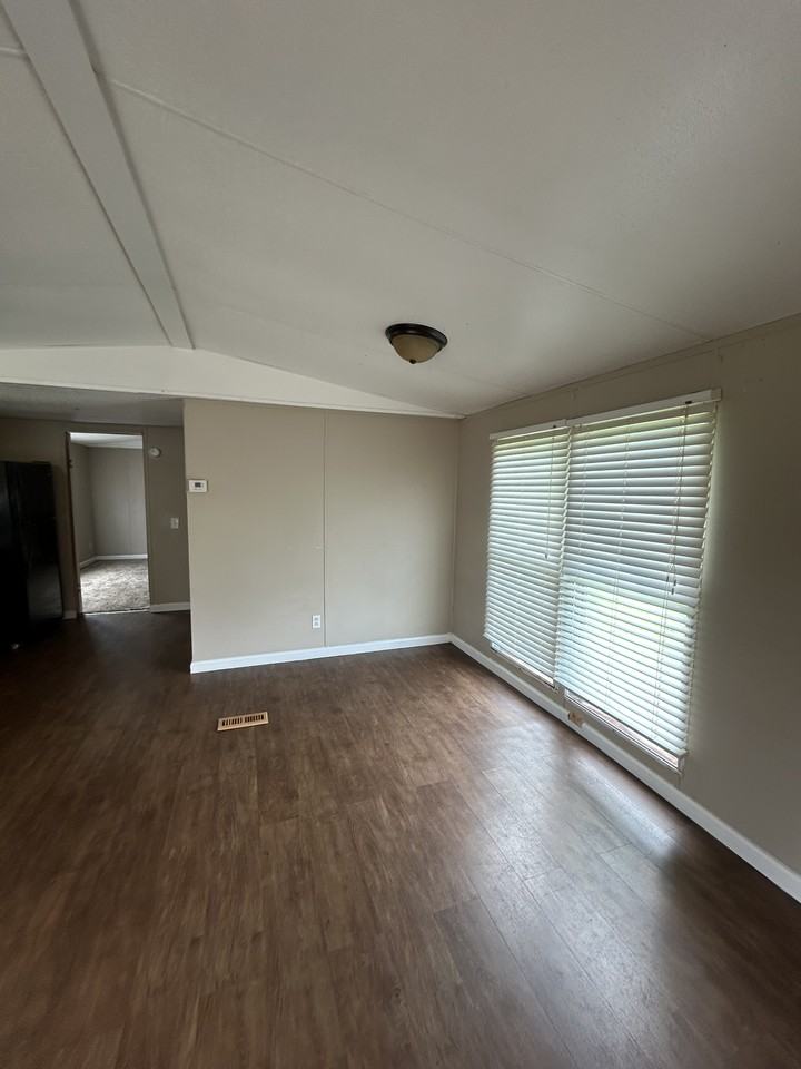 313 Belew St #1 - Photo 4 of 15